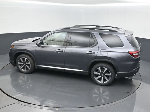 Used 2023 Honda Pilot Elite image 15