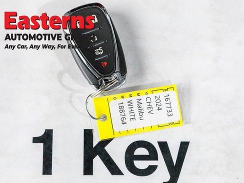 Used 2024 Chevrolet Malibu LT image 25