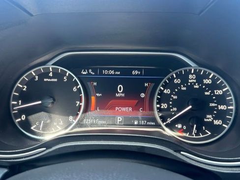 Used 2021 Nissan Maxima SR w/ Sport Mat Group image 20