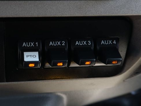 Used 2021 Ford F650 2WD Regular Cab Super Duty image 26
