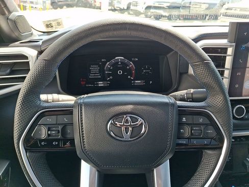 Used 2023 Toyota Tundra Platinum AWD/4WD image 19