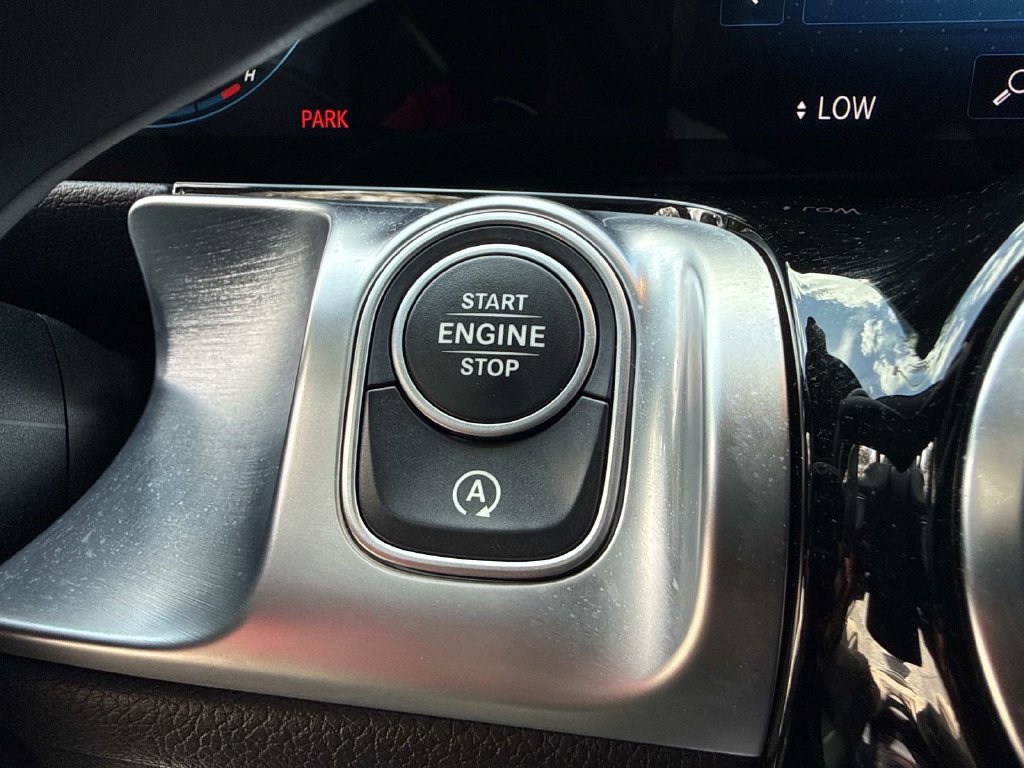 Used 2022 Mercedes-Benz GLB 35 AMG 4MATIC image 34