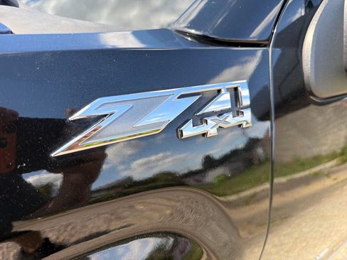 Used 2018 GMC Sierra 1500 SLT AWD/4WD image 11