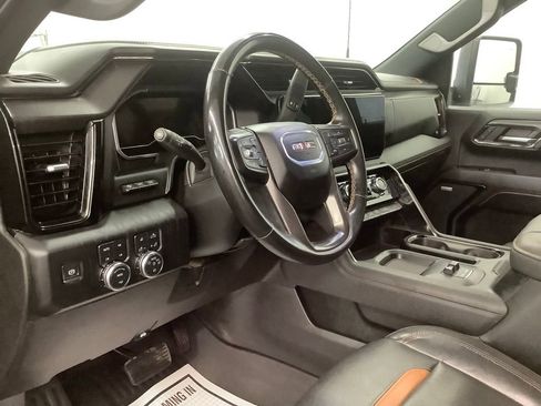 Used 2024 GMC Sierra 3500 AT4 w/ AT4 Premium Plus Package AWD/4WD image 13