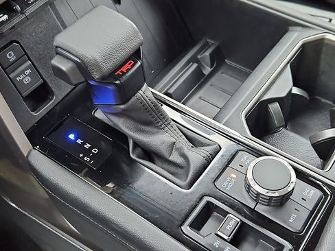 Used 2024 Toyota Tundra Limited w/ TRD Off-Road Package image 17