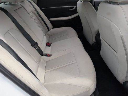 Used 2025 Hyundai Sonata SEL FWD image 29