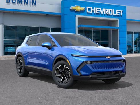 New 2026 Chevrolet Equinox EV LT image 7