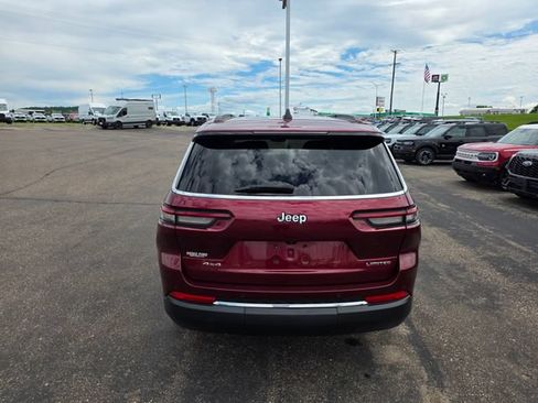Used 2023 Jeep Grand Cherokee L Limited w/ Luxury Tech Group II AWD/4WD image 7