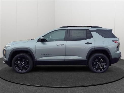 New 2026 Chevrolet Equinox LT w/ Midnight Edition image 2