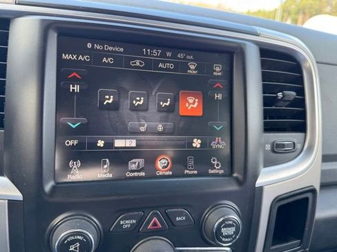 Used 2015 RAM 2500 SLT w/ SLT Plus D←cor Group image 18