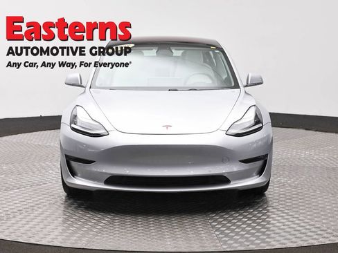 Used 2018 Tesla Model 3 Long Range AWD/4WD image 2