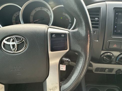 Used 2013 Toyota Tacoma PreRunner w/ Convenience Pkg image 21