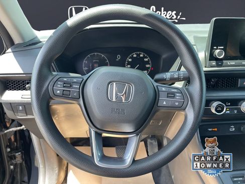 Used 2025 Honda CR-V LX image 12