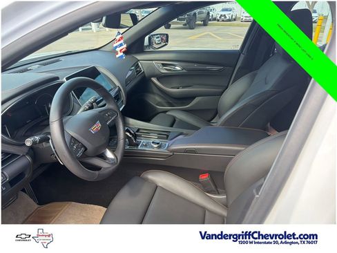 Used 2024 Cadillac CT5 Sport RWD image 10