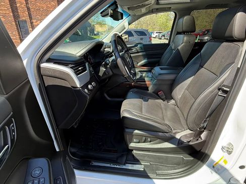 Used 2019 GMC Yukon XL SLT AWD/4WD image 15