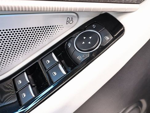 Certified 2025 Ford Explorer Platinum w/ Ultimate Package image 13