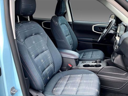 Used 2025 Ford Bronco Sport Heritage w/ Convenience Package image 4