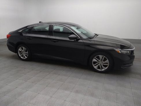 Used 2018 Honda Accord LX image 11