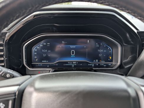 Used 2022 Chevrolet Silverado 1500 LT AWD/4WD image 19