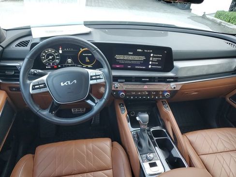 Certified 2024 Kia Telluride SX Prestige X-Pro AWD/4WD image 11