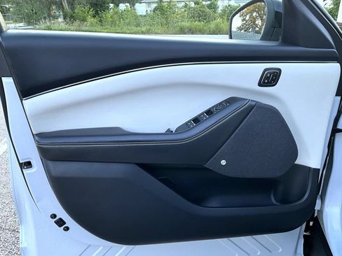 Used 2021 Ford Mustang Mach-E Premium RWD image 10