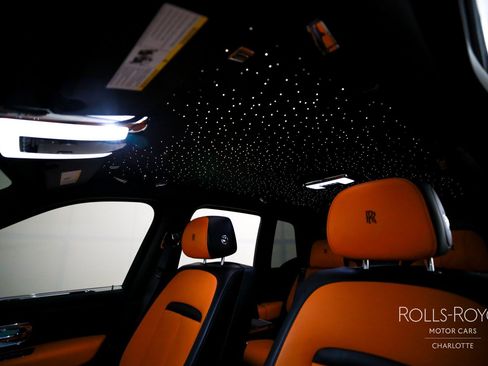 Certified 2020 Rolls-Royce Cullinan AWD/4WD image 11