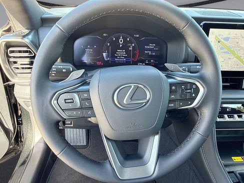 Used 2026 Lexus IS 350 F Sport RWD image 21