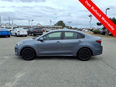 Used 2019 Kia Rio S image 2