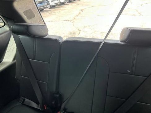 Used 2023 Chevrolet Traverse RS w/ LPO, 'HIT The Road' Package FWD image 29