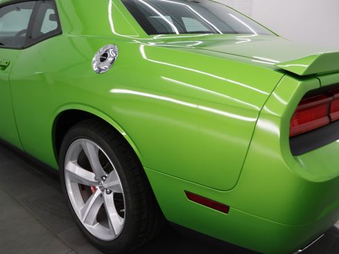 Used 2011 Dodge Challenger SRT8 w/ Green w/Envy Group RWD image 28