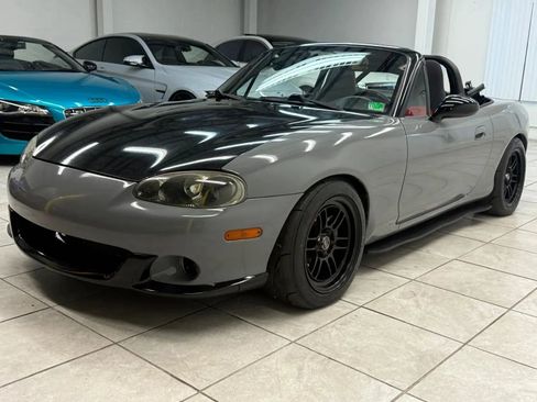 Used 2004 MAZDA MX-5 Miata MAZDASPEED RWD image 4