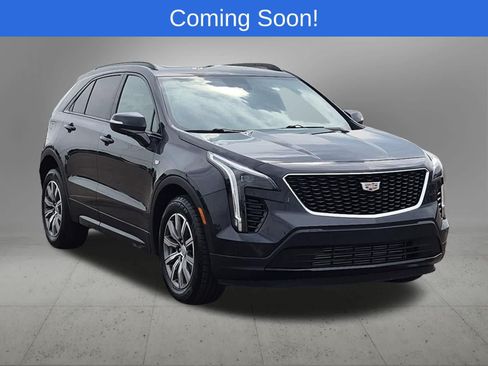 Used 2023 Cadillac XT4 Sport w/ Cold Weather Package AWD/4WD image 8