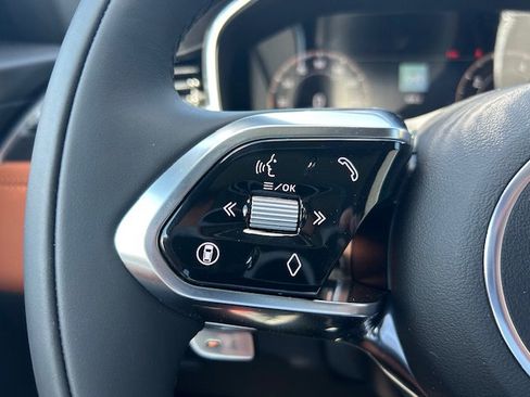 Used 2026 Jaguar F-PACE R-Dynamic S image 27