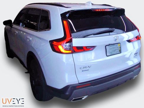 Used 2023 Honda CR-V Sport Touring image 4