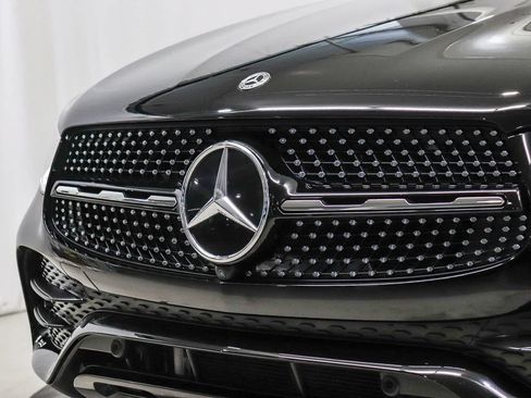 Used 2022 Mercedes-Benz GLC 300 image 8