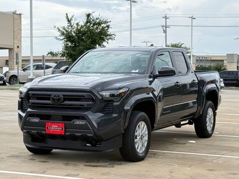 Used 2026 Toyota Tacoma SR5 RWD image 6