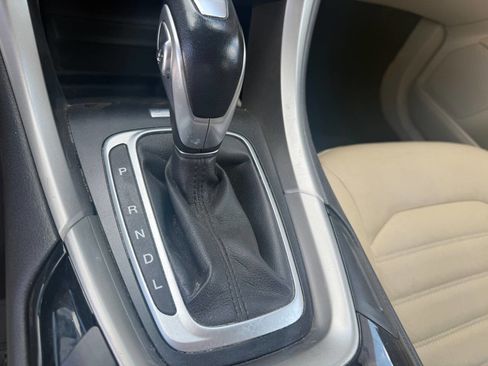 Used 2013 Ford Fusion SE image 20