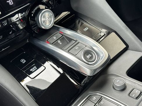 Certified 2022 Acura MDX SH-AWD w/ Technology Package image 24