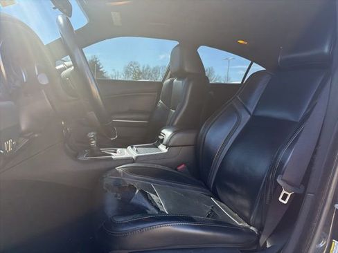 Used 2019 Dodge Charger SXT w/ Leather Interior Group RWD image 22