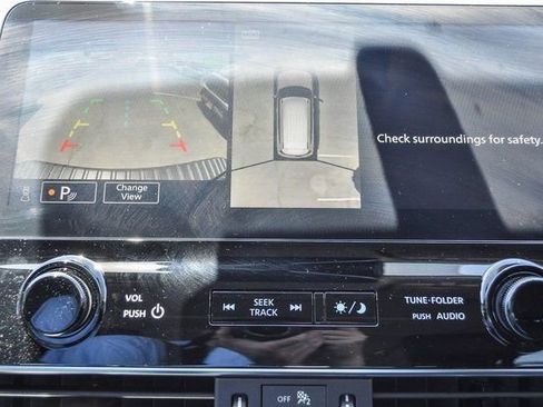 Used 2023 Nissan Armada Platinum w/ Captain's Chairs Package image 23