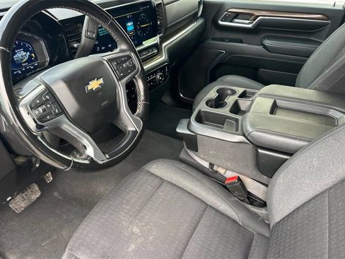 Used 2024 Chevrolet Silverado 2500 LT image 10
