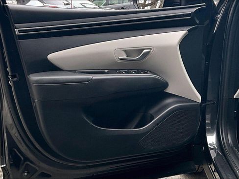 Used 2023 Hyundai Tucson SEL image 12