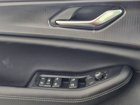 New 2025 Jeep Grand Cherokee L Laredo RWD image 31