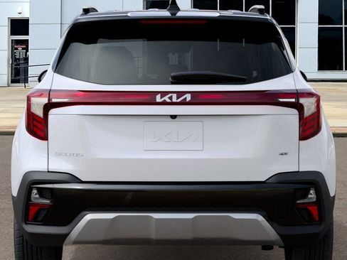 New 2026 Kia Seltos SX AWD/4WD image 15
