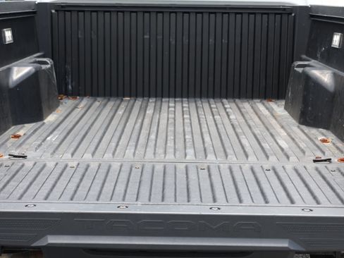 Used 2025 Toyota Tacoma SR RWD image 8