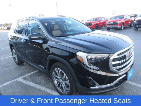 Used 2021 GMC Terrain SLT w/ LPO, Floor Liner Package image 7
