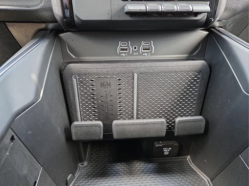 Used 2026 RAM 1500 Big Horn AWD/4WD image 18