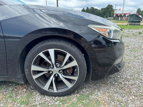 Used 2016 Nissan Maxima Platinum w/ Interior Lighting Package FWD image 7