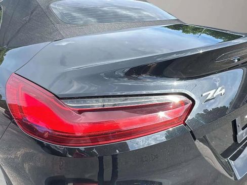 Used 2022 BMW Z4 sDrive30i w/ M Sport Package image 12