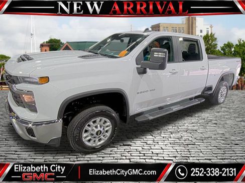 Used 2025 Chevrolet Silverado 2500 LT w/ Convenience Package AWD/4WD image 1